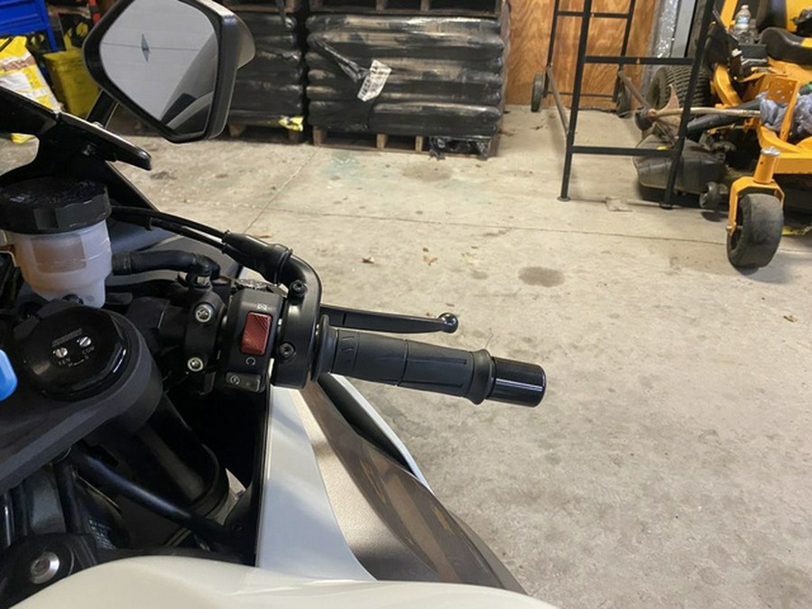 2025 Kawasaki Ninja ZX-6R