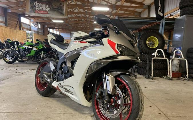 2025 Kawasaki Ninja ZX-6R