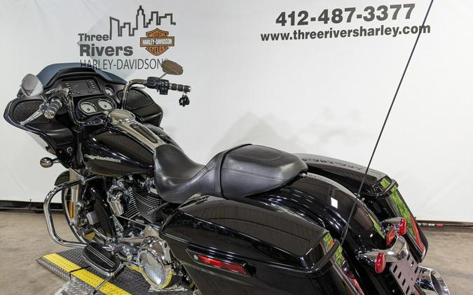 2019 Harley-Davidson Road Glide Vivid Black