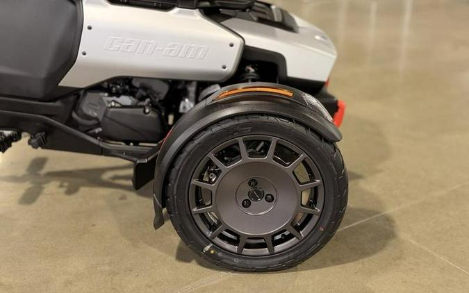 2025 Can-Am® Canyon XT