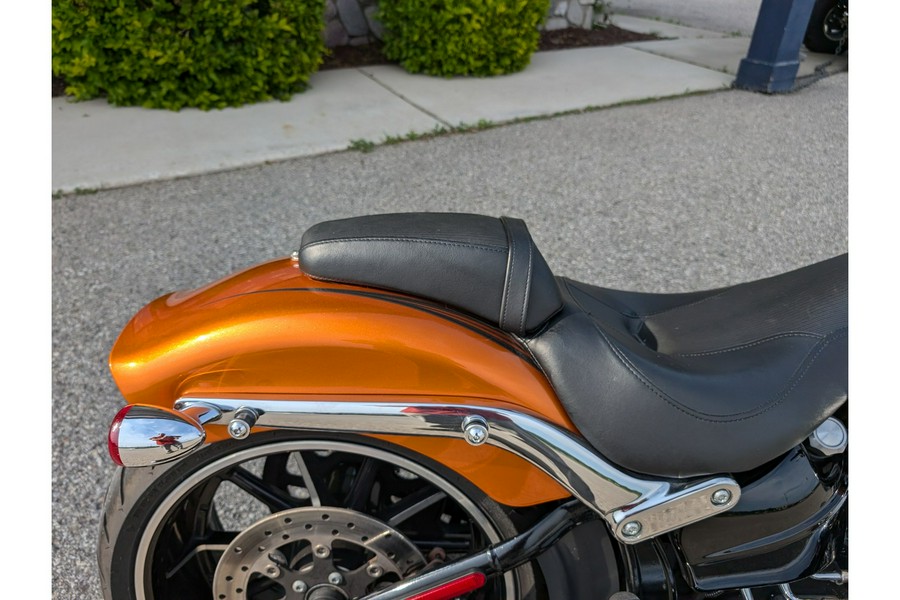 2014 Harley-Davidson® FXSB Breakout