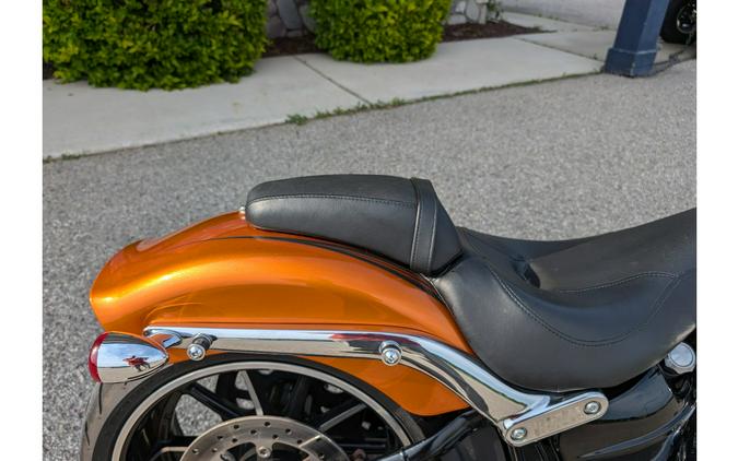 2014 Harley-Davidson® FXSB Breakout
