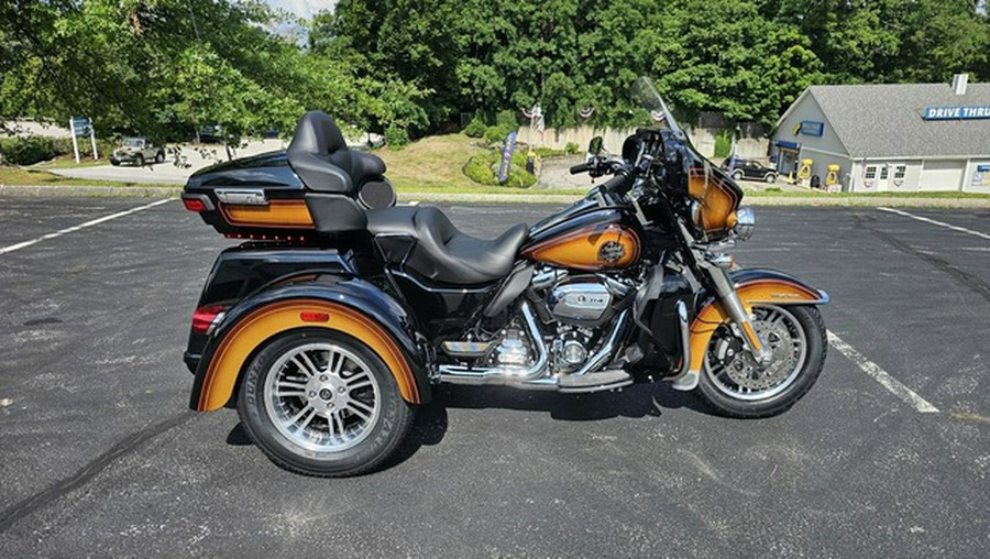 2024 Harley-Davidson Trike FLHTCUTG - Tri Glide Ultra