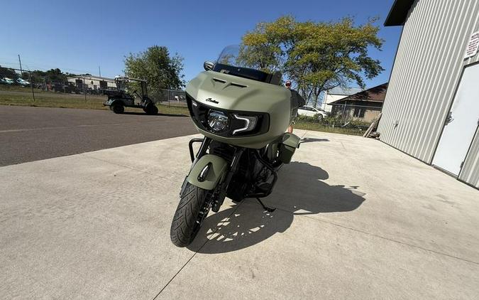 2025 Indian Motorcycle® Challenger® Dark Horse® 112 Moss Green Smoke