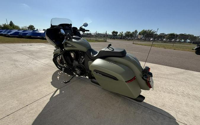 2025 Indian Motorcycle® Challenger® Dark Horse® 112 Moss Green Smoke