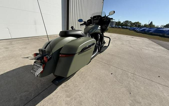 2025 Indian Motorcycle® Challenger® Dark Horse® 112 Moss Green Smoke