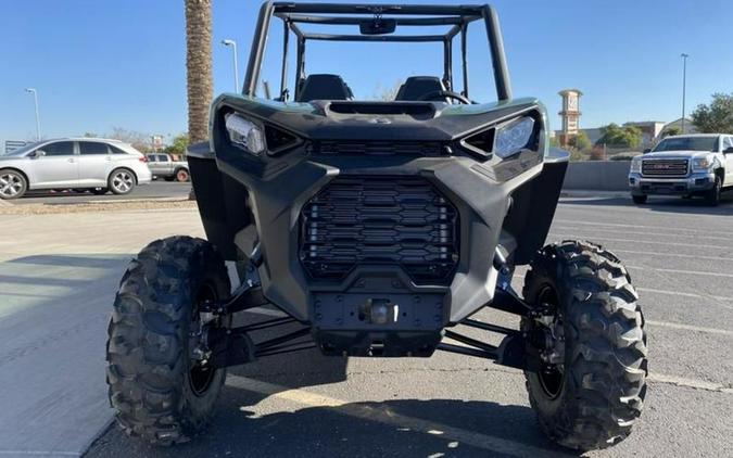 2025 Can-Am® Commander MAX DPS 1000R