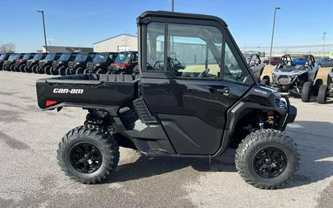 2026 Can-Am Defender XT CAB HD11