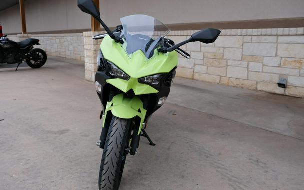 2026 KAWASAKI NINJA 500 ABS