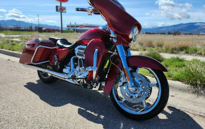 2016 Harley-Davidson CVO Street Glide Red