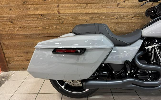 2025 Harley-Davidson® Street Glide® Billiard Gray - Black Finish FLHX
