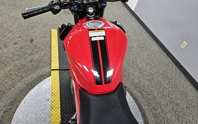 2017 Honda CB500F Base