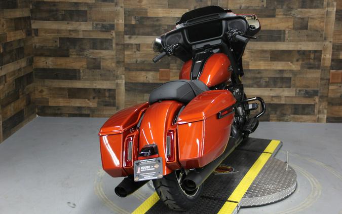 2024 Harley-Davidson Street Glide® Whiskey Fire - Black Finish