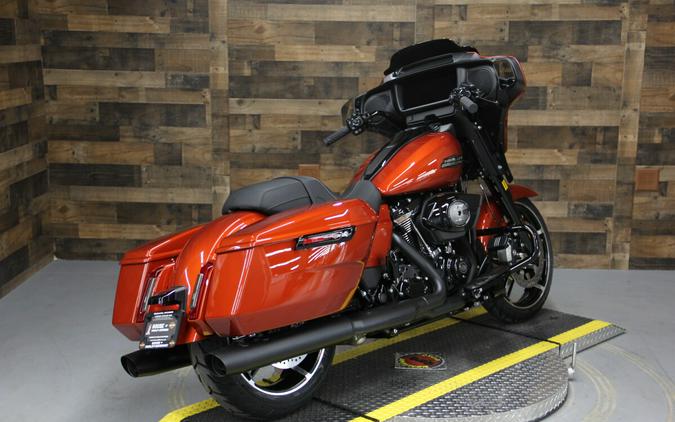 2024 Harley-Davidson Street Glide® Whiskey Fire - Black Finish