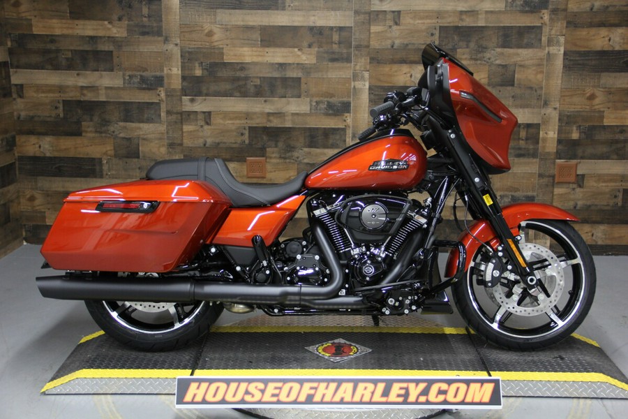 2024 Harley-Davidson Street Glide® Whiskey Fire - Black Finish