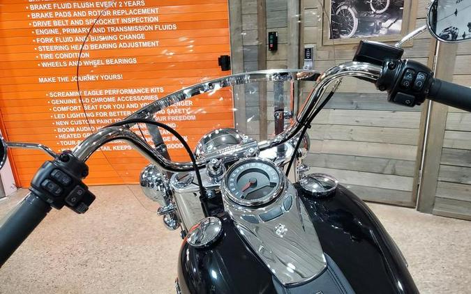 2020 Harley-Davidson® FLHC - Softail® Heritage Classic