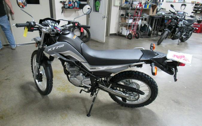 2025 Yamaha XT250S