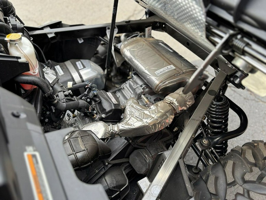 2024 Can-Am Defender MAX DPS HD10