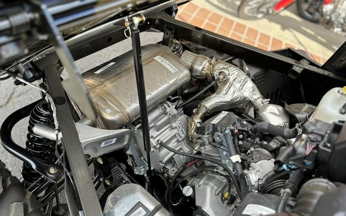 2024 Can-Am Defender MAX DPS HD10