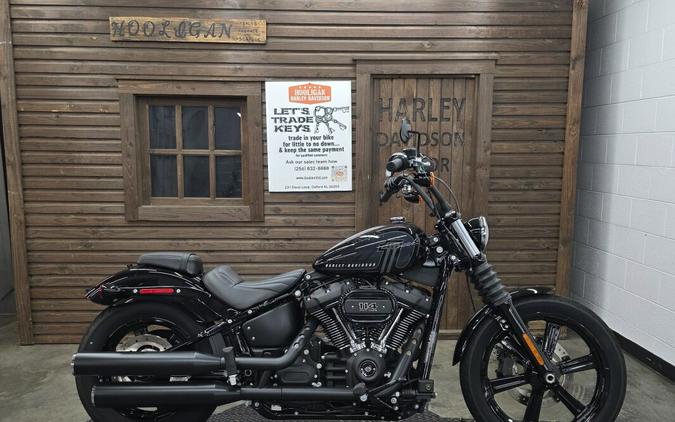 2024 Harley-Davidson Street Bob 114 VIVID BLACK