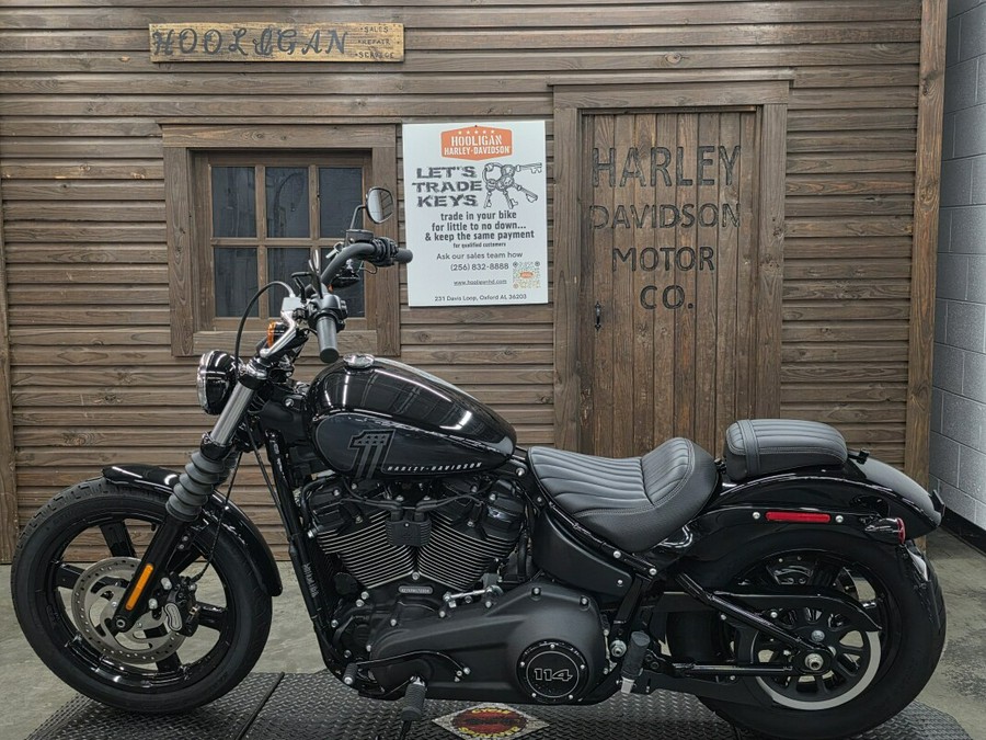2024 Harley-Davidson Street Bob 114 VIVID BLACK