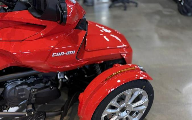 2025 Can-Am® Spyder F3 Limited Platine Wheels