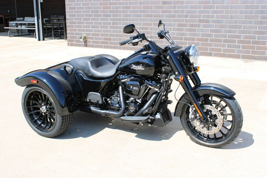 2024 Harley-Davidson® FLRT - Freewheeler®