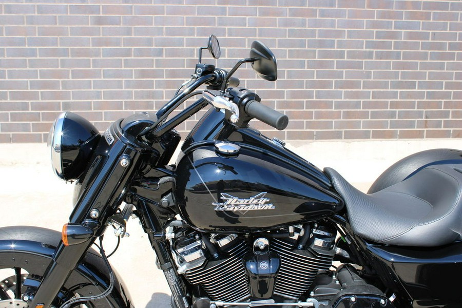 2024 Harley-Davidson® FLRT - Freewheeler®