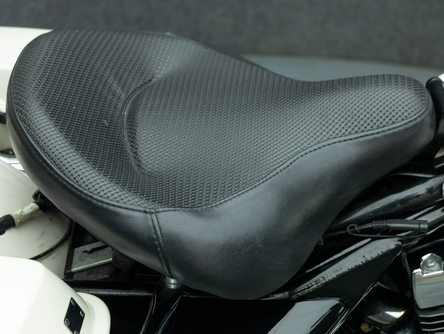 2006 HARLEY DAVIDSON FLHPI POLICE ROAD KING