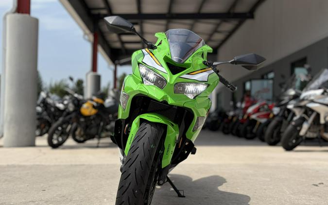 2025 Kawasaki NINJA ZX400