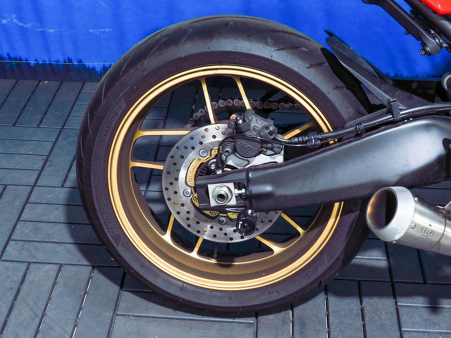 2025 Yamaha XSR 900