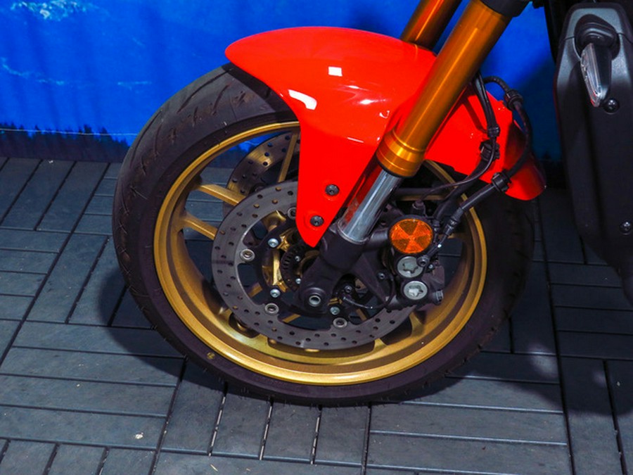 2025 Yamaha XSR 900