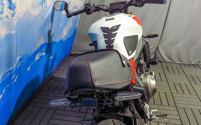 2025 Yamaha XSR 900