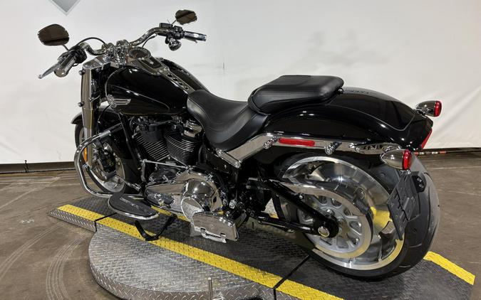2022 Harley-Davidson® Fat Boy® 114 Vivid Black