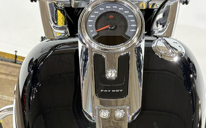 2022 Harley-Davidson® Fat Boy® 114 Vivid Black