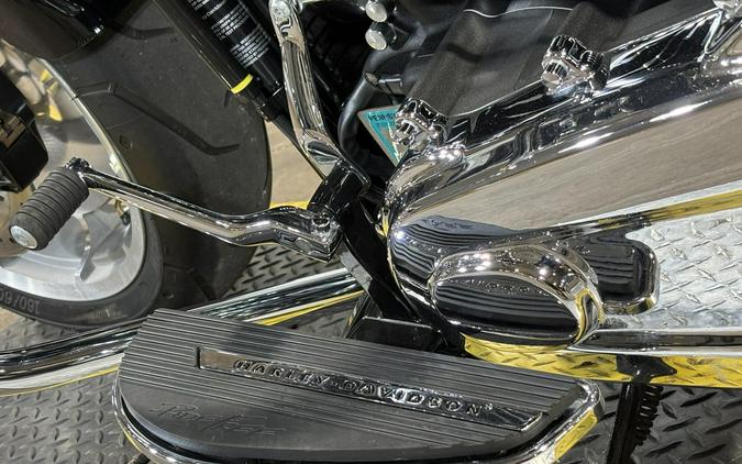 2022 Harley-Davidson® Fat Boy® 114 Vivid Black
