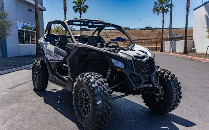 2024 Can-Am® Maverick X3 DS Turbo Catalyst Gray