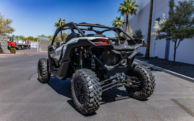 2024 Can-Am® Maverick X3 DS Turbo Catalyst Gray