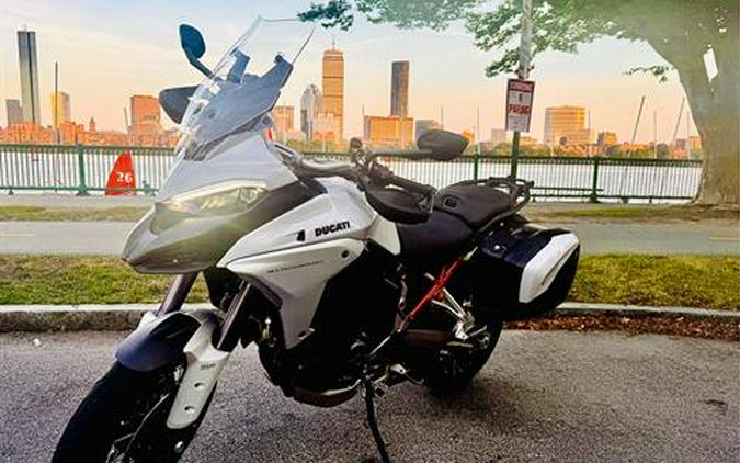 2024 Ducati Multistrada V4 S Travel & Radar