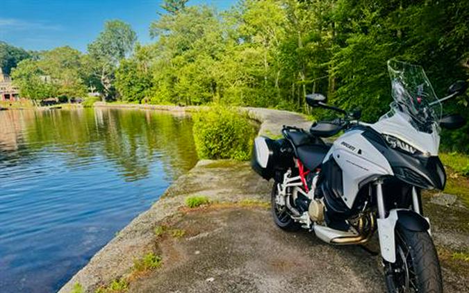 2024 Ducati Multistrada V4 S Travel & Radar