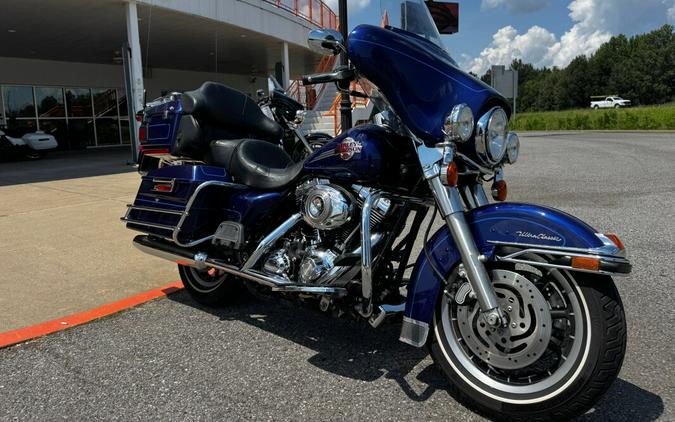 2007 Harley-Davidson® Electra Glide® Ultra Classic® Deep Cobalt