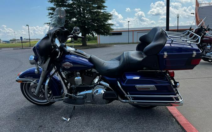 2007 Harley-Davidson® Electra Glide® Ultra Classic® Deep Cobalt