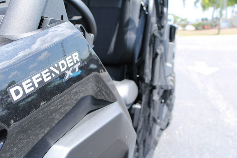 2026 Can-Am Defender MAX XT HD11 With 10.25 In.Display
