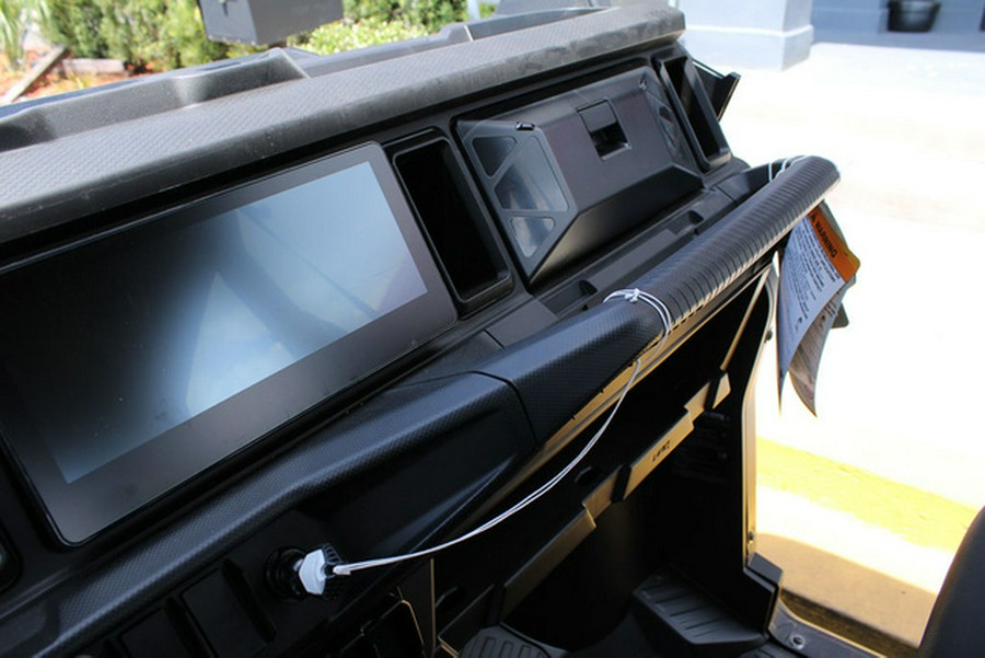 2026 Can-Am Defender MAX XT HD11 With 10.25 In.Display