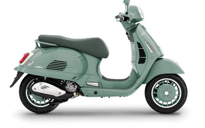 2027 Vespa GTS 310