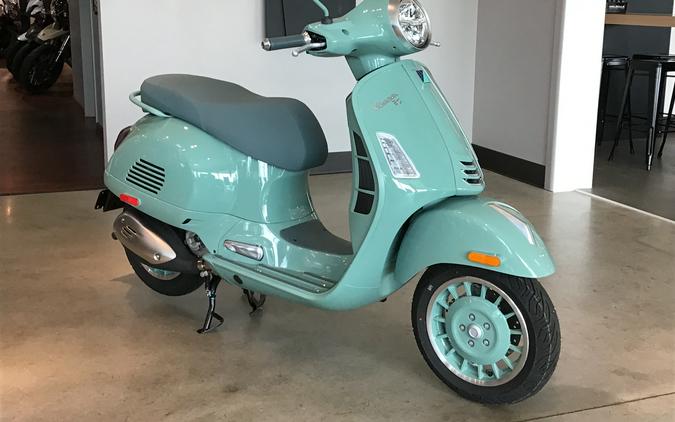 2027 Vespa GTS 310