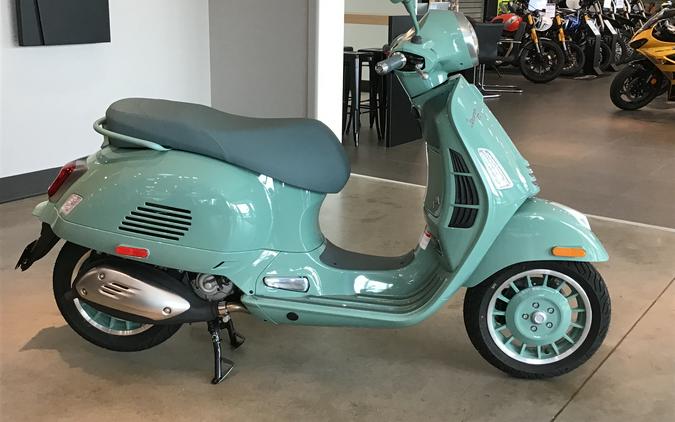 2027 Vespa GTS 310