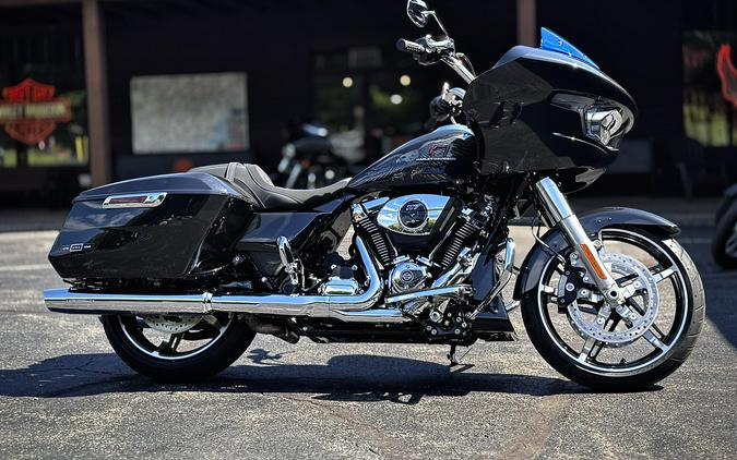 2026 Harley-Davidson® Road Glide® Midnight Ember