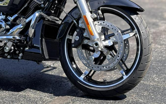2026 Harley-Davidson® Road Glide® Midnight Ember