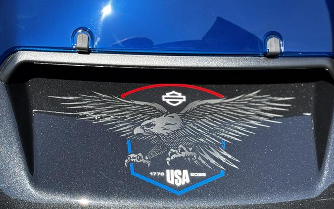 2026 Harley-Davidson® Road Glide® Midnight Ember
